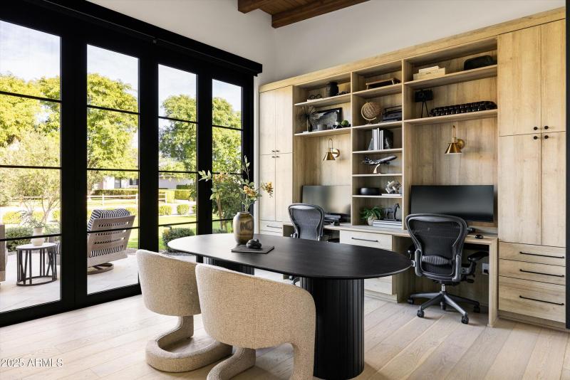 051-5715 E Monterosa St Phoenix_51