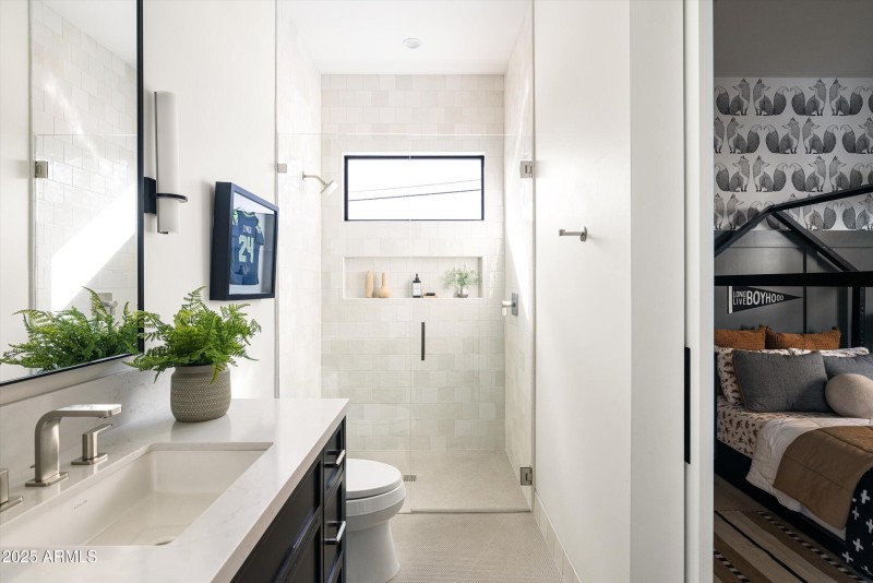 057-5715 E Monterosa St Phoenix_57