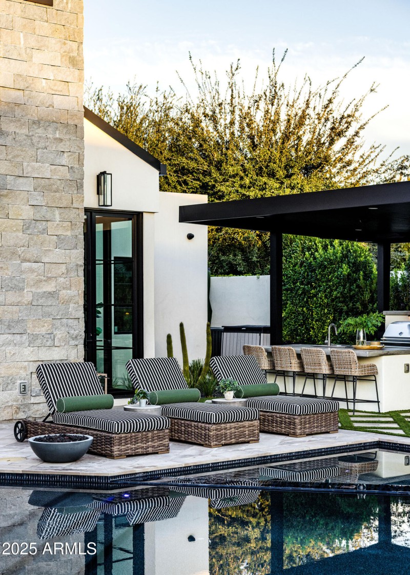 096-5715 E Monterosa St Phoenix_96