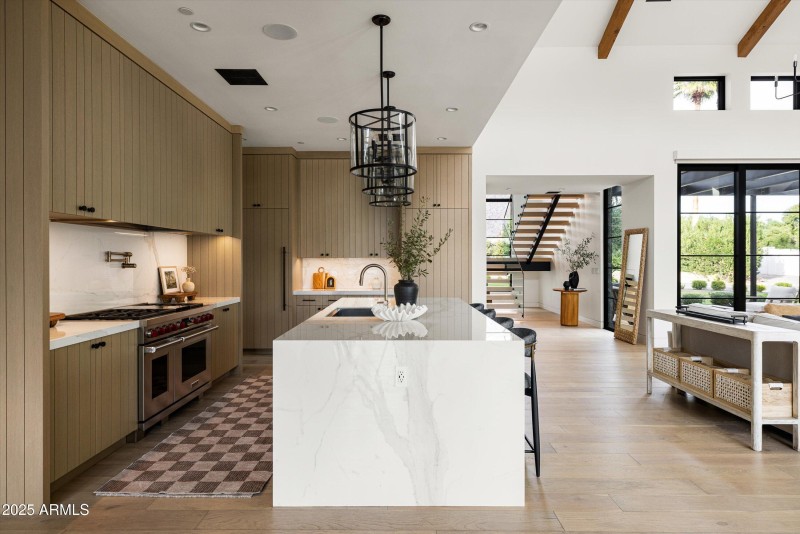 014-5715 E Monterosa St Phoenix_14