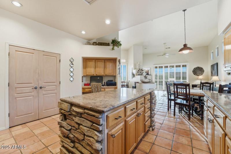 12202 N. 138th St-20