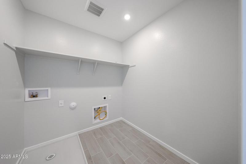 15_Oak_New-Home_Quick-Move-in_Buckeye_AZ