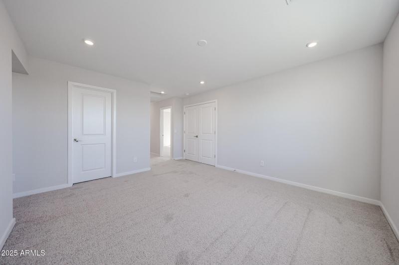 24_Oak_New-Home_Quick-Move-in_Buckeye_AZ