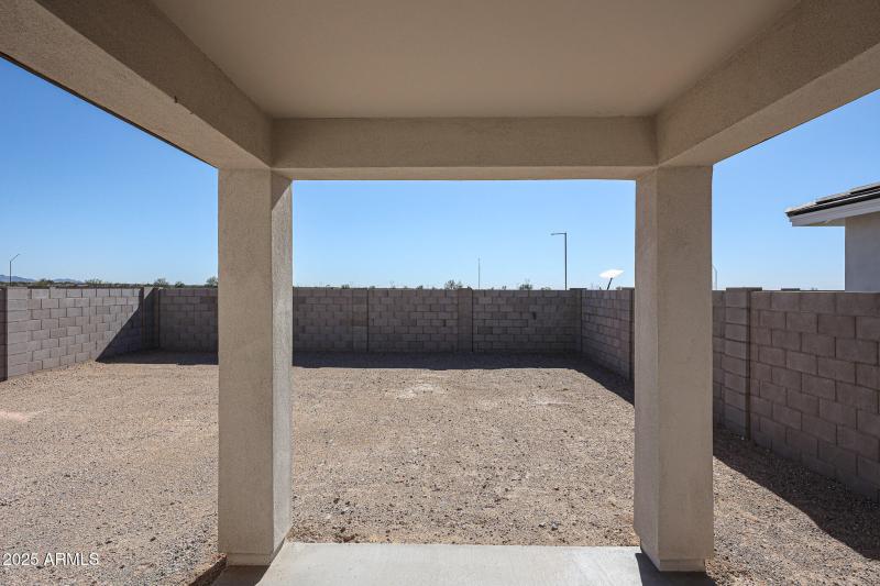 32_Oak_New-Home_Quick-Move-in_Buckeye_AZ