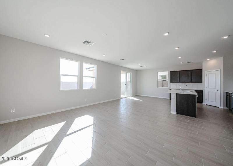 08_Buckeye_Home-for-Sale_Century-Communi