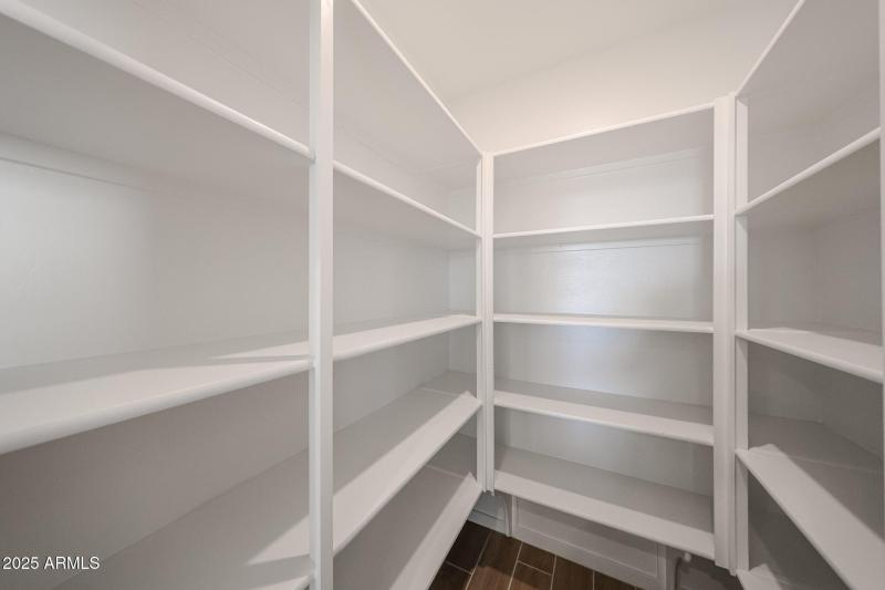 14_New-Move-in-Ready-Home_Teravalis_Buck