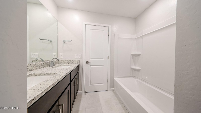 26_2-story-home-for-sale-surprise-AZ_Rea