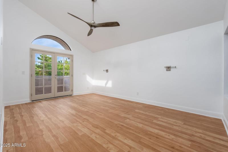 9709 E Mountain View Rd UNIT 2705 - 20