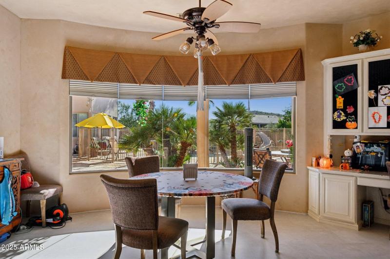 20-web-or-mls-16625-e-last-trail-dr