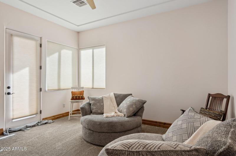 47-web-or-mls-16625-e-last-trail-dr