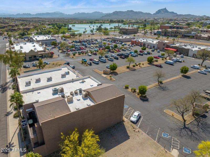 37-web-or-mls-16901-e-palisades-blvd