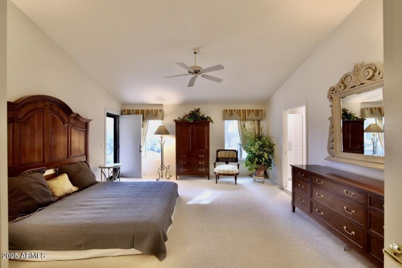 8E36ED6F-3067-4782-B90C-D4D7CAE32F59_1_1