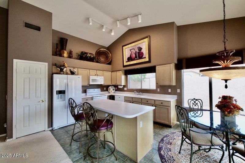 58F05B60-0AAB-4EDE-8564-22DB6AC53D14_1_1