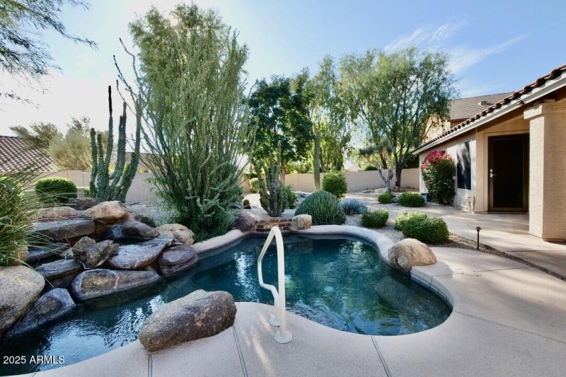 4096C948-ACC0-42BD-9795-71B643AF4C22_1_1