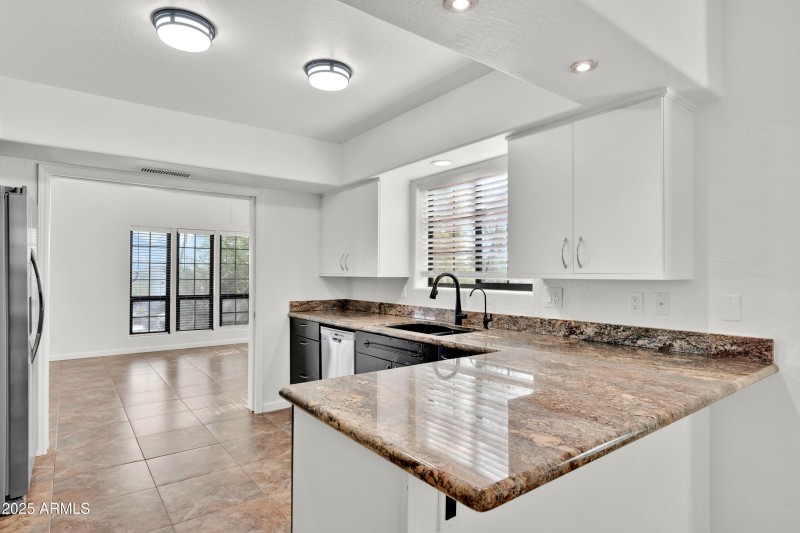 El Lago Kitchen Side View