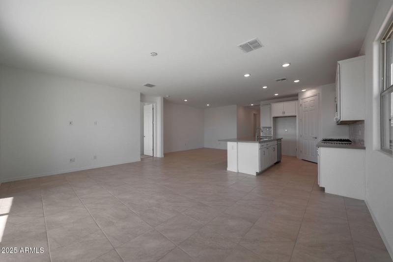 PHX_Empire_Lot 9068_Copper_23017_Greatro