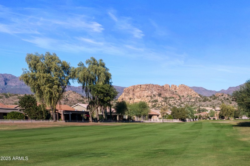 5550-S-Indigo-Drive-11