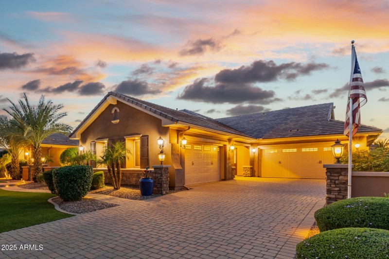2 Over-Sized Garages