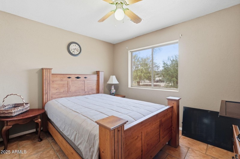 19-web-or-mls-020_ListerPros