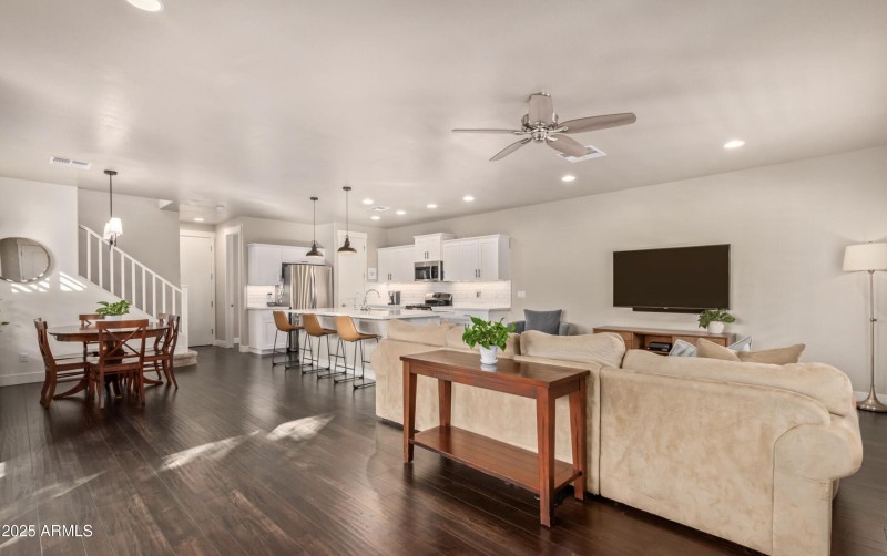 Screenshot 2025-11-18 at 9.20.16AM