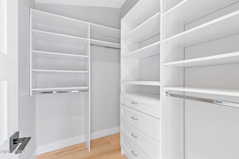 29-web-or-mls-3842-e-san-miguel-ave