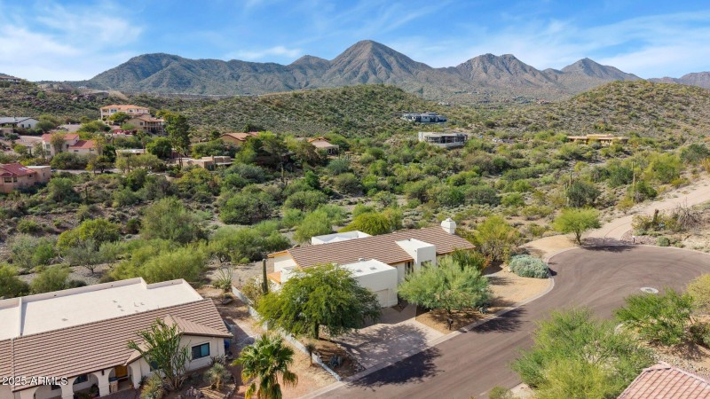 End of a Cul-De -Sac