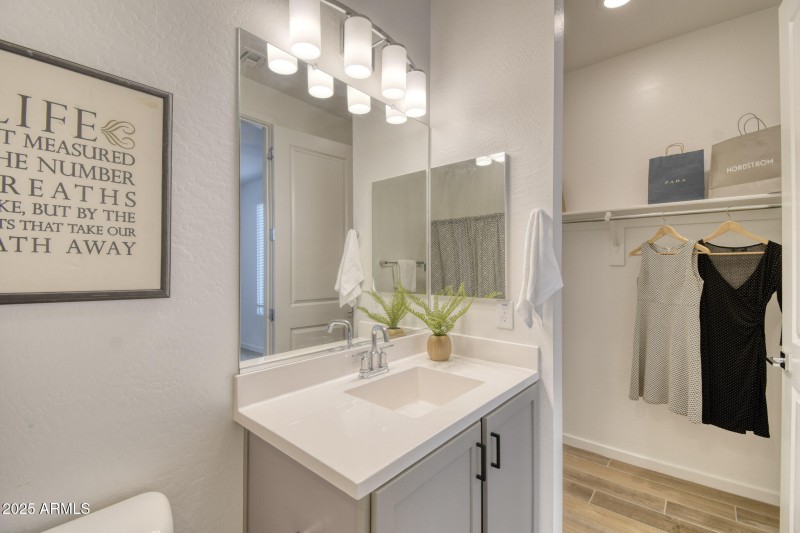 23-901 S Smith #1065-11