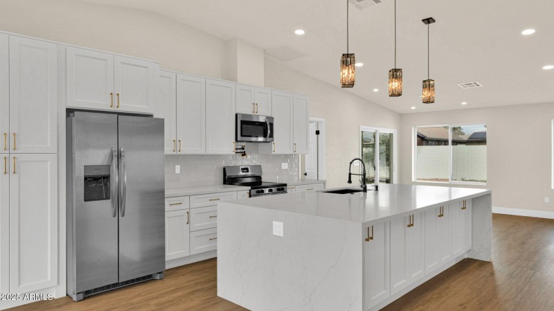 8-web-or-mls-P1299462