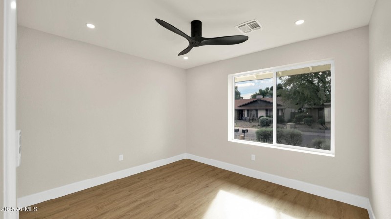 19-web-or-mls-P1299553