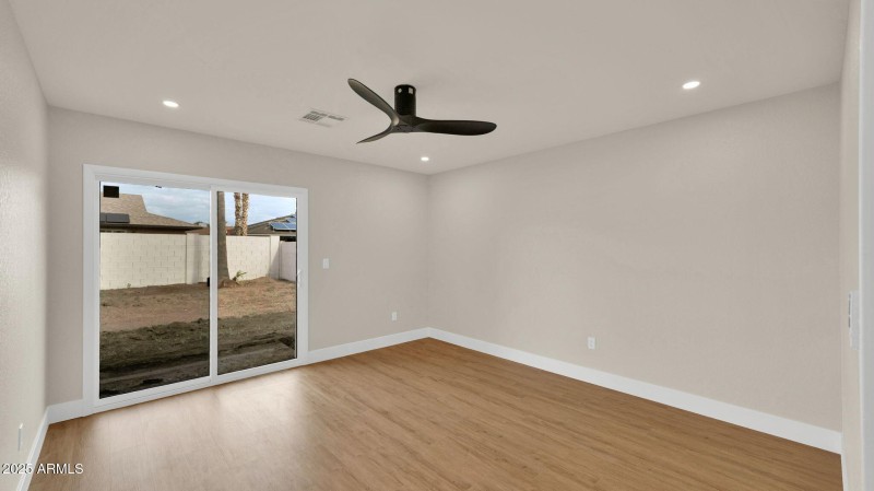 23-web-or-mls-P1299581