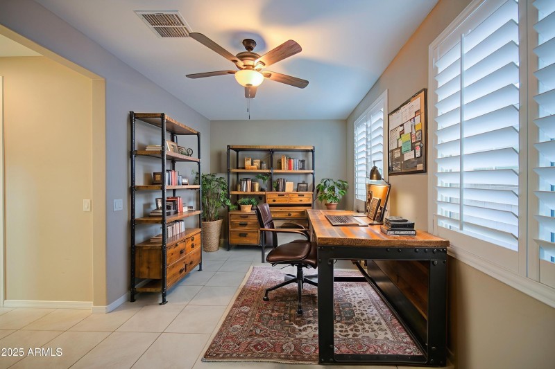 Bonus-Room-pic-2 - Home Office - Industr