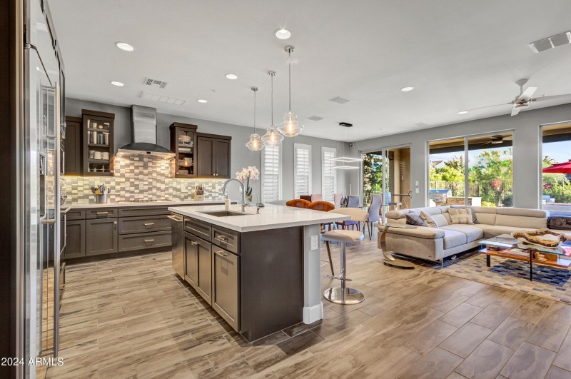 08-Kitchen to Living Room