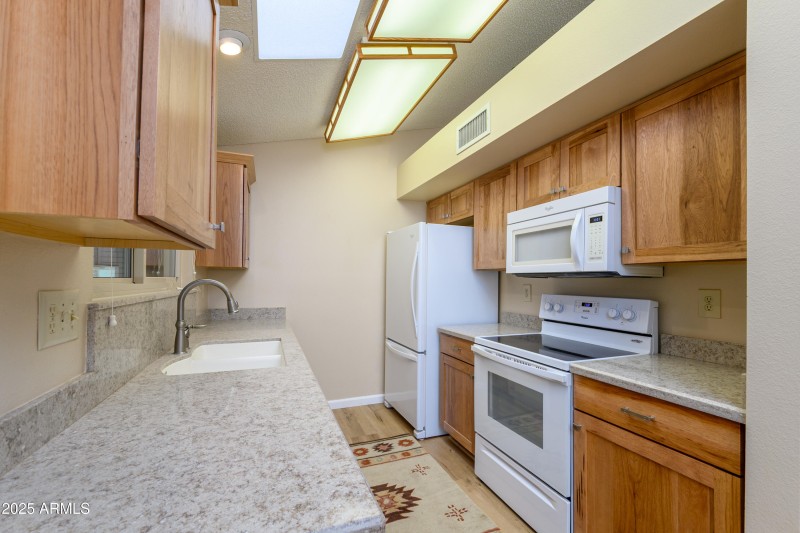 Awesome Updated Kitchen