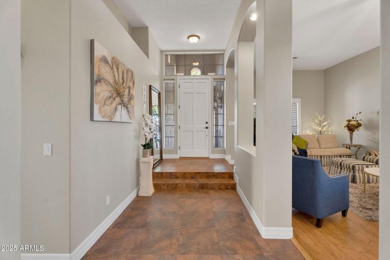 7-web-or-mls-3661 N Katmai - 6