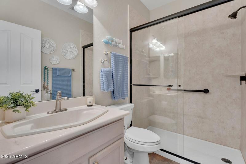 32-web-or-mls-3661 N Katmai - 31