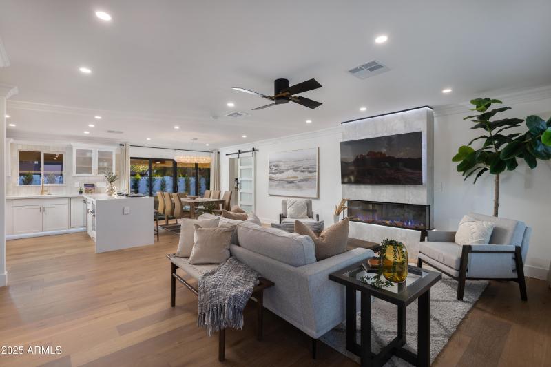 OPEN CONCEPT LIVING SPACES