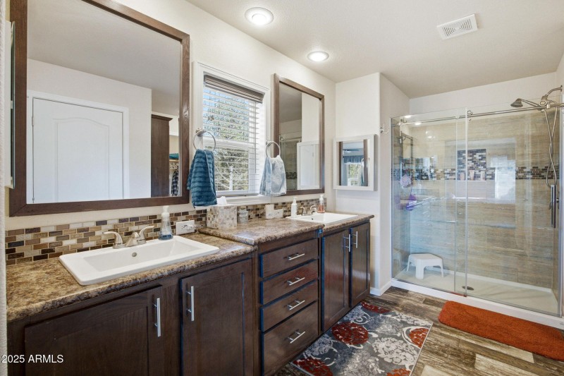 3501AZ277-HeberOvergaard-AZ-20