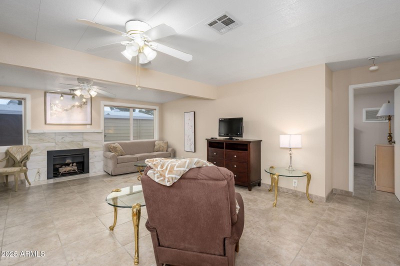 6-web-or-mls-Olive-14