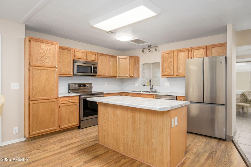 11-web-or-mls-Olive-19