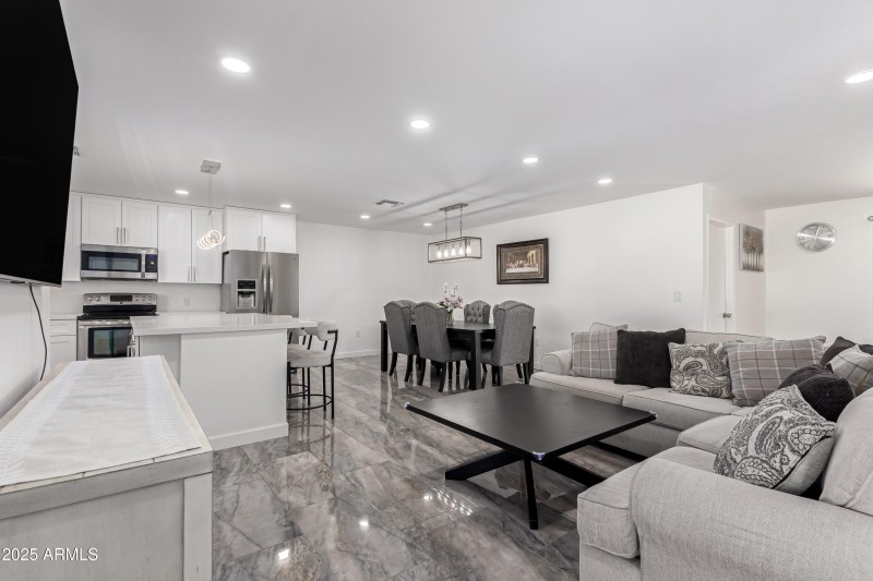 bc99eeafe33a7783da60ef5e7a683cc1