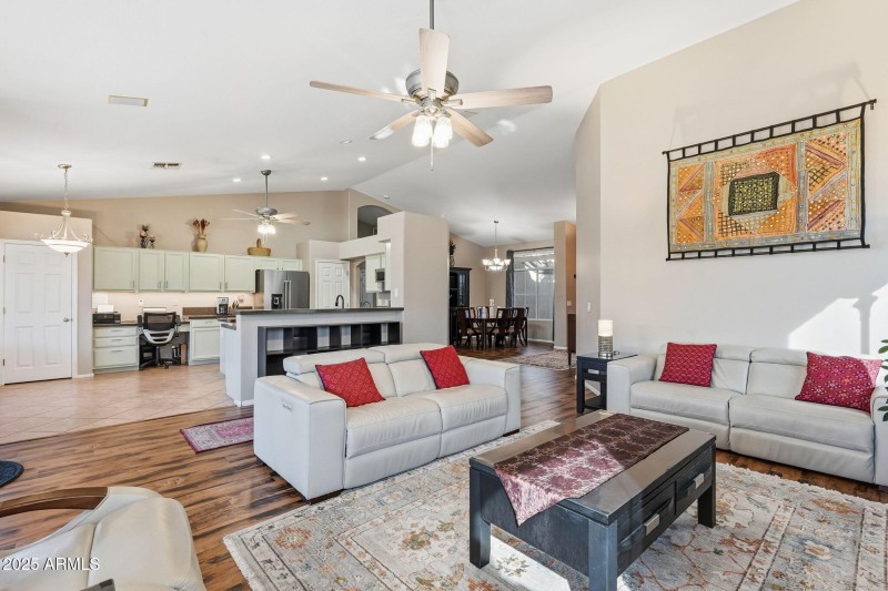 11-web-or-mls-021_ListerPros