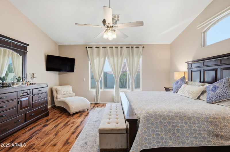 27-web-or-mls-037_ListerPros