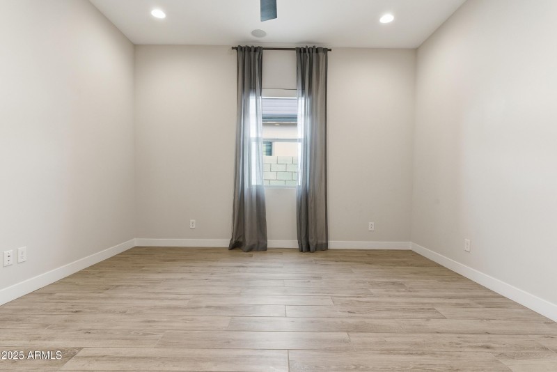 36_7655bf10-d85f-438f-b8aa-b189bcda3fbf