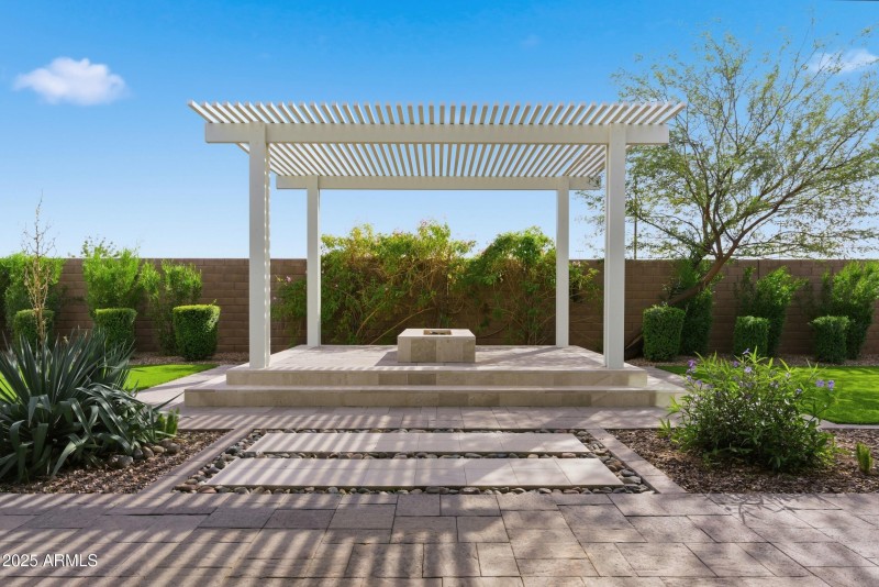 39_54854bcd-4b04-4031-984c-ca90af8bc497