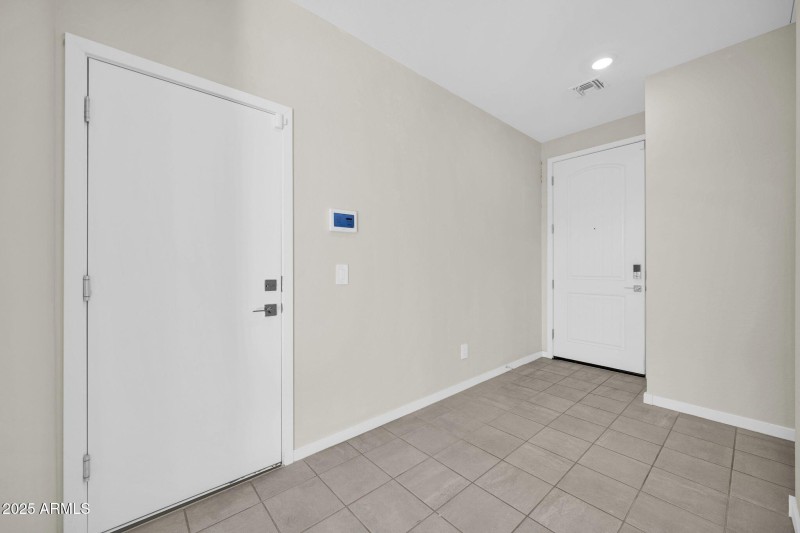 17557 W Madison St-27