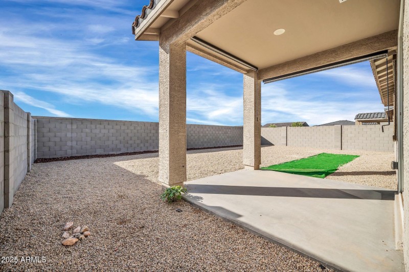 17557 W Madison St-31