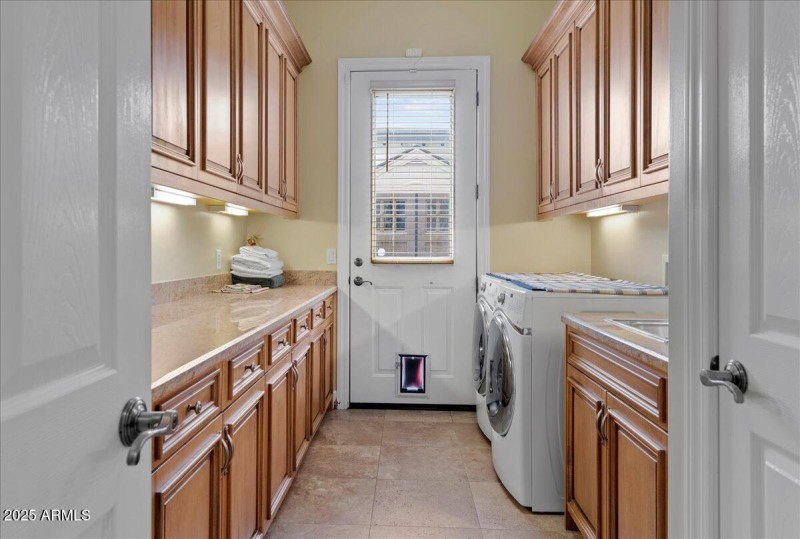 13-6630 E Lafayette Blvd 11