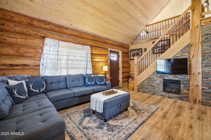 1904PoncePl-ShowLow-AZ-9