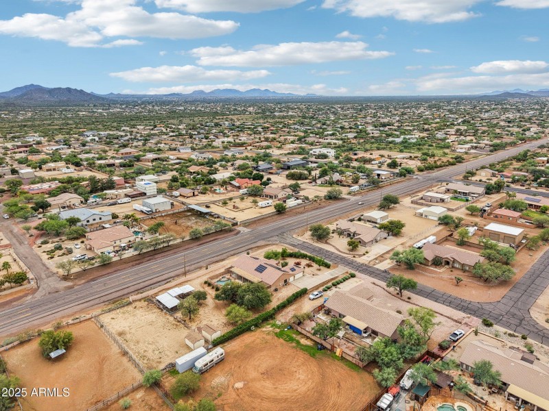 56-web-or-mls-E Jordan Ln-S2011-056