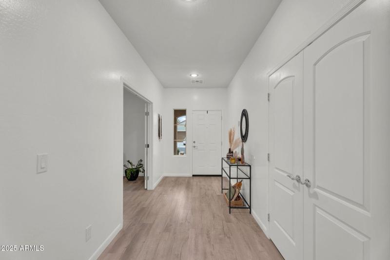 7-web-or-mls-6579 W Georgetown Way-8 (2)